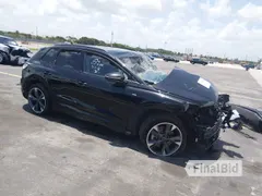 2024 Audi Q4 e-tron Prestige