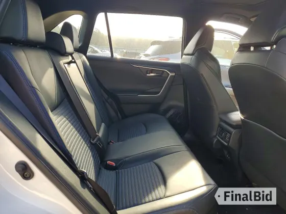 2020 Toyota RAV4 Hybrid XSE