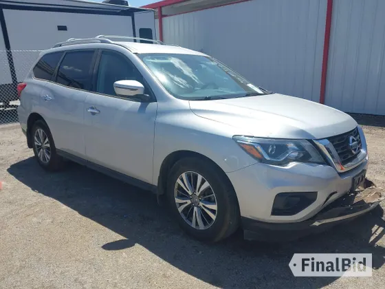 2020 Nissan Pathfinder S