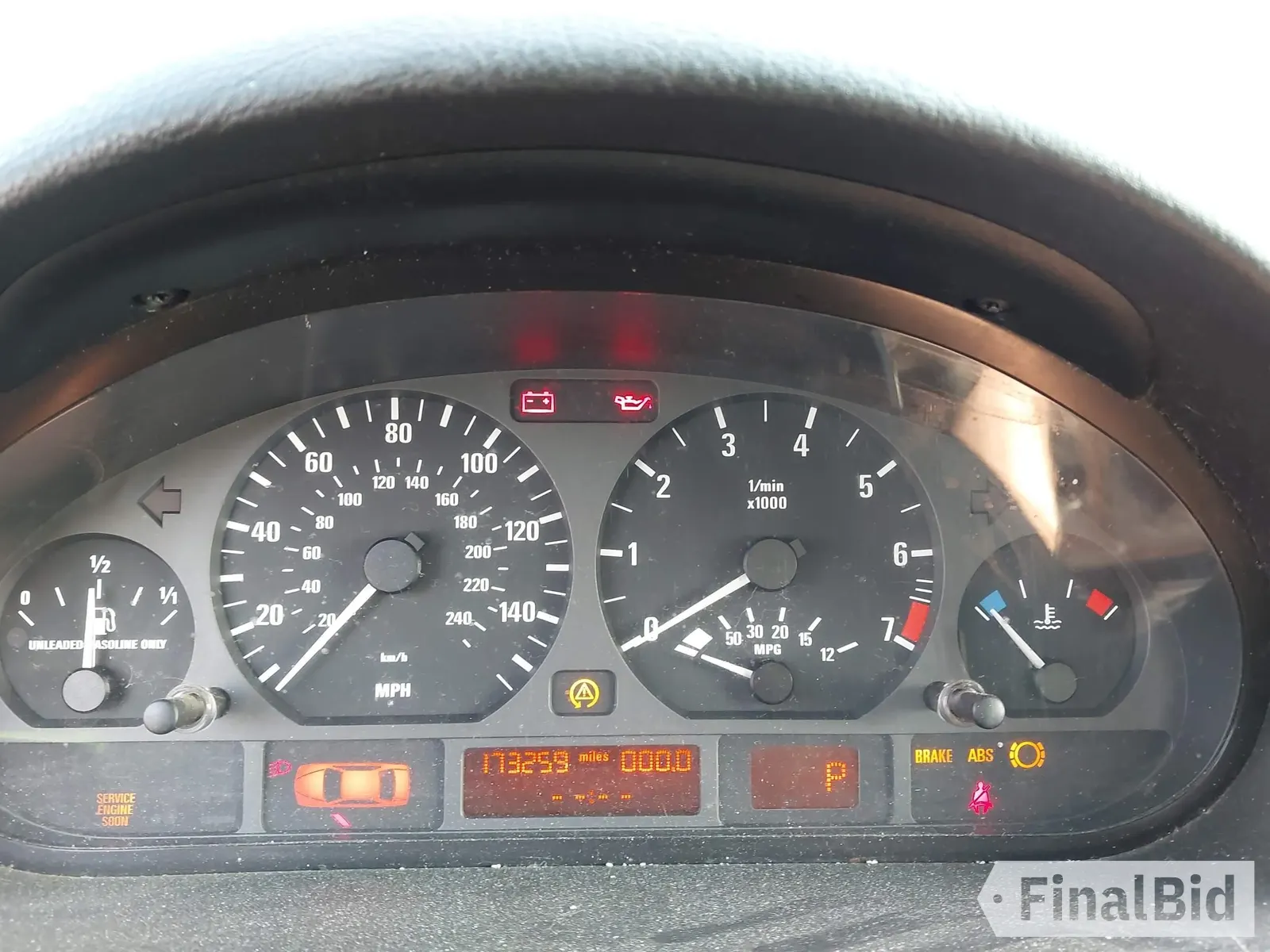 2003 BMW 3 Series 325xi
