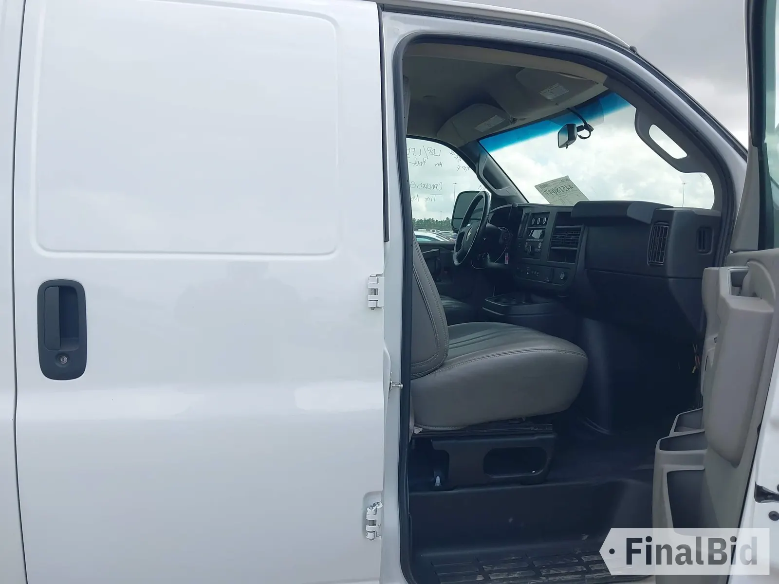 2021 Chevrolet Express Cargo