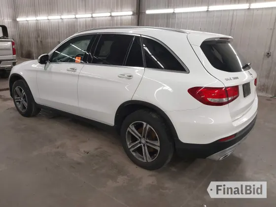 2016 Mercedes-Benz GLC 300