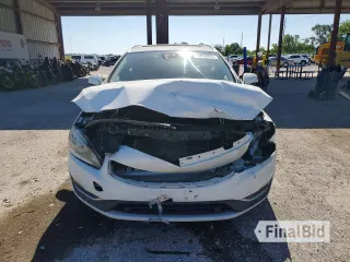 2017 Volvo V60 Premier