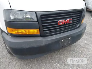 2018 GMC Savana