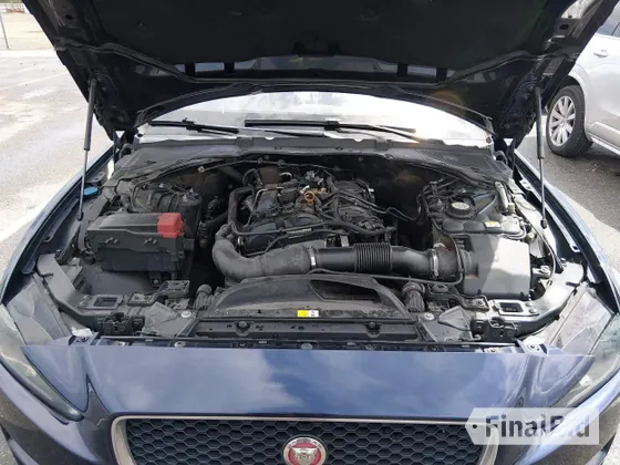 2017 Jaguar XE 25t