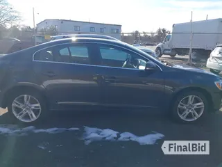 2015 Volvo S60 T5 Premier Plus