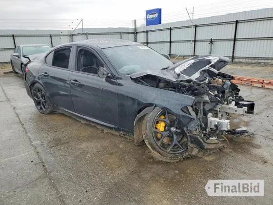 2021 Alfa Romeo Giulia Ti