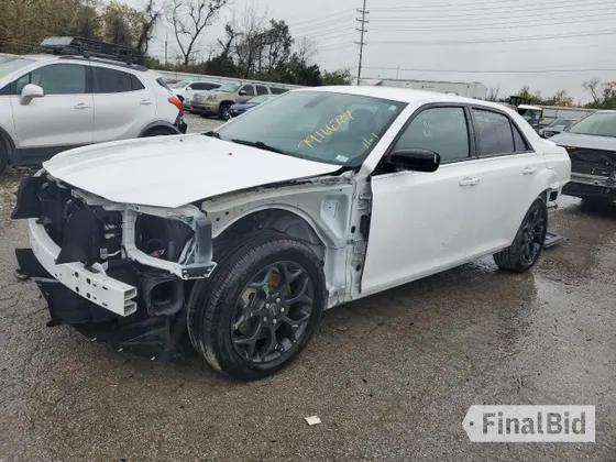 2021 Chrysler 300 Touring L