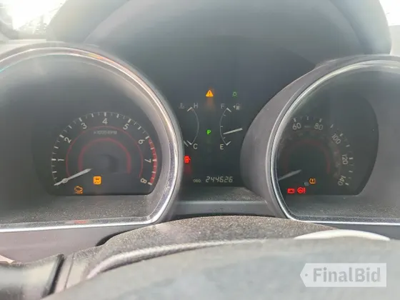 2011 Toyota Highlander SE