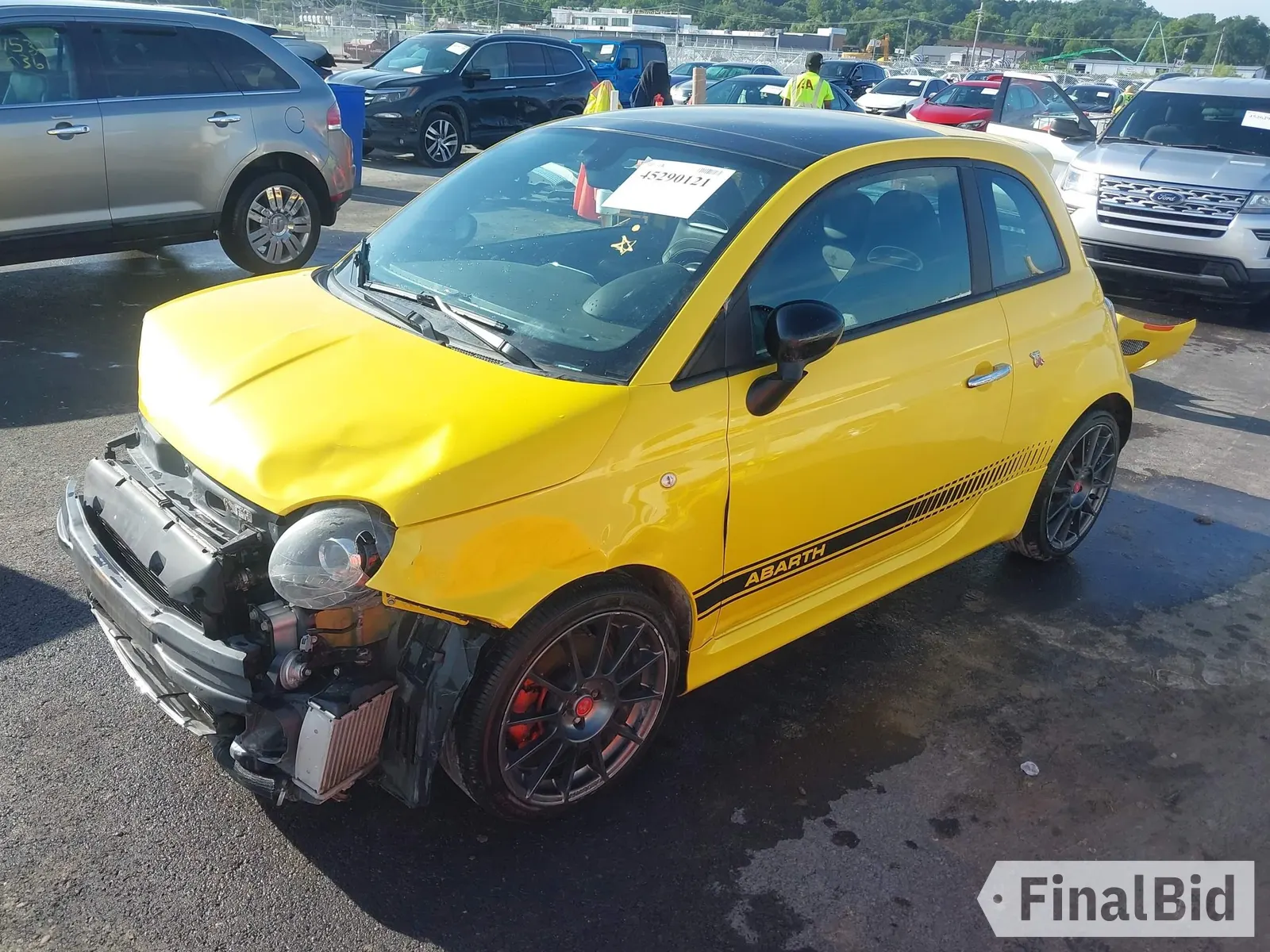 2016 FIAT 500 Abarth
