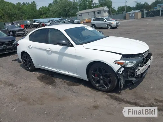 2021 Alfa Romeo Giulia