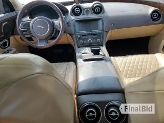 2016 Jaguar XJ Portfolio
