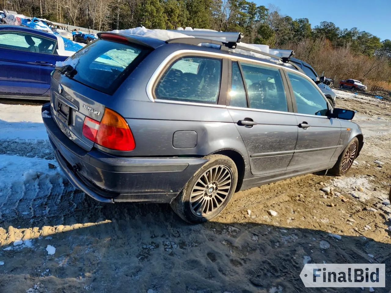 2003 BMW 3 Series 325xi