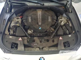 2013 BMW 5 Series 550i Gran Turismo xDrive
