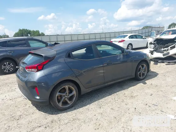 2019 Hyundai Veloster