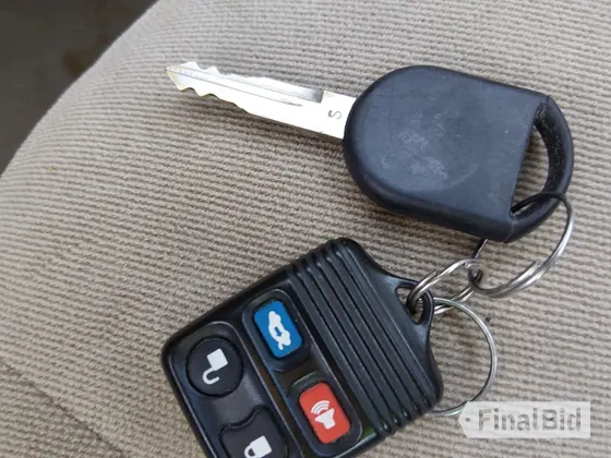 2004 Ford Taurus SES