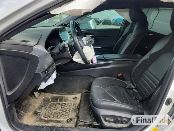 2022 Toyota Avalon Hybrid XSE Nightshade