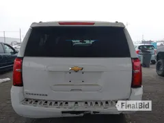 2017 Chevrolet Suburban LS