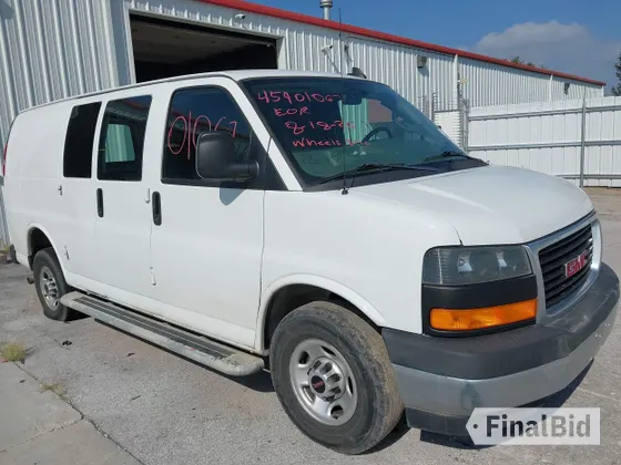 2020 GMC Savana Cargo
