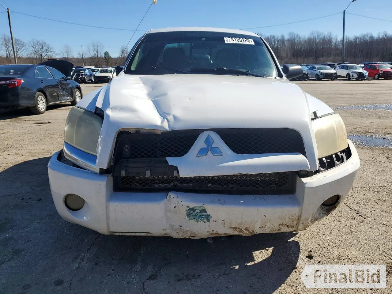 2006 Mitsubishi Raider LS
