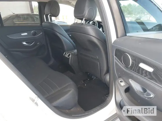 2016 Mercedes-Benz GLC 300