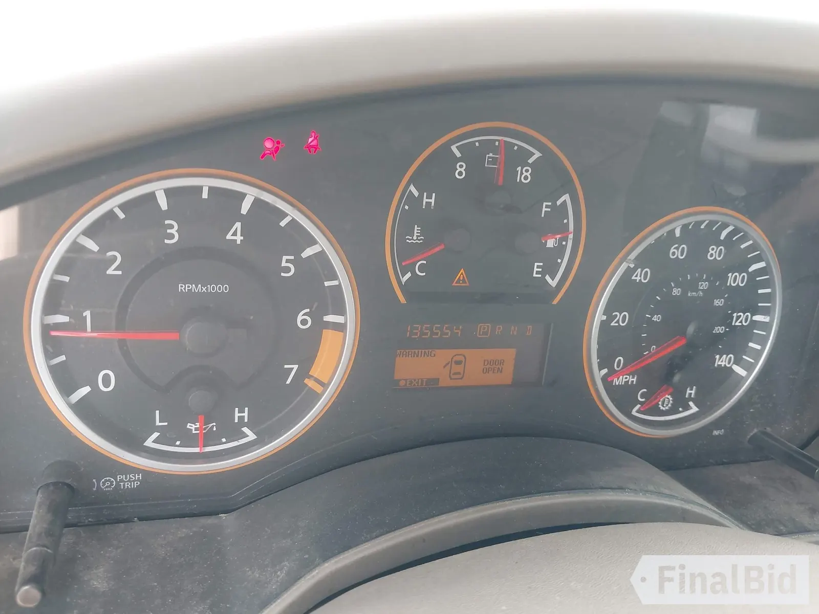 2014 Nissan Titan SL