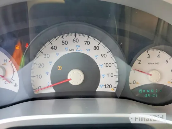 2008 Mitsubishi Raider LS