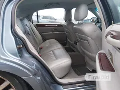 2004 Lincoln Town Car Signature