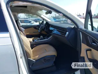 2021 Audi Q7 Premium