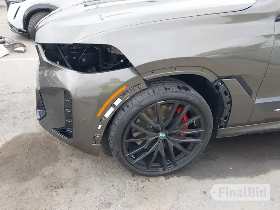 2024 BMW X6 M60i