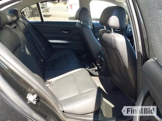 2011 BMW 3 Series 328i