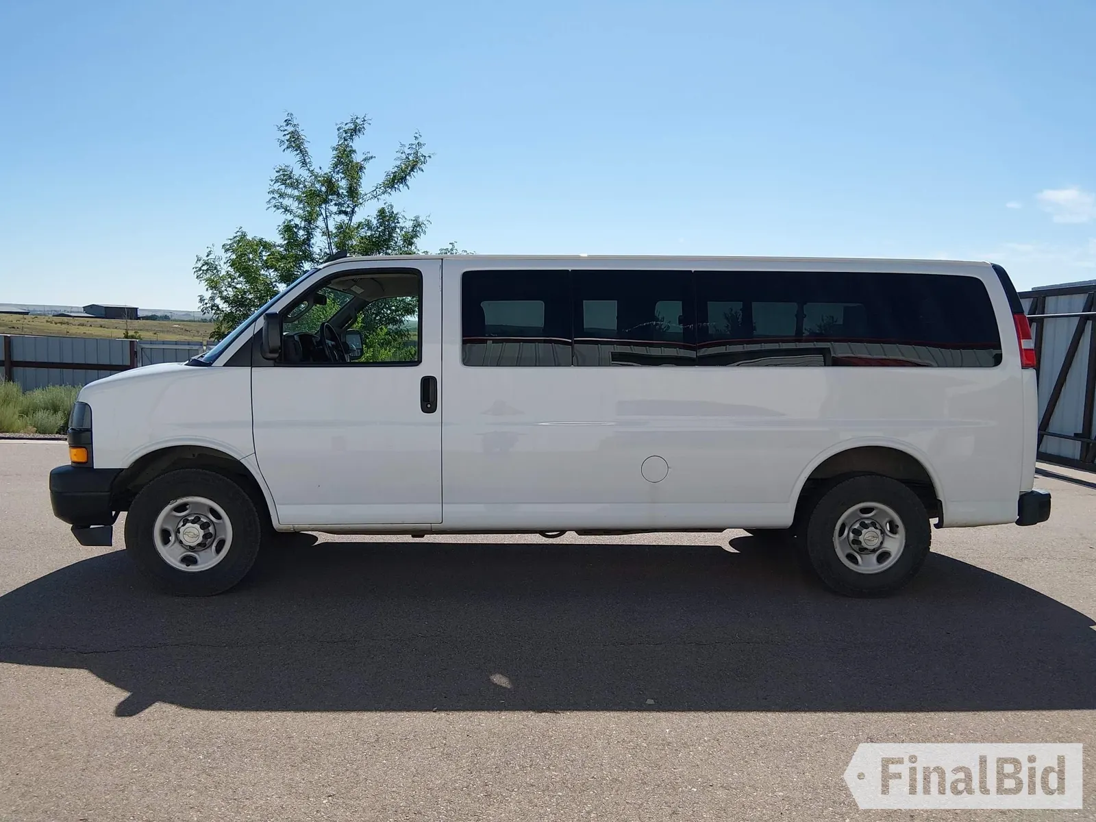 2020 Chevrolet Express Passenger LS