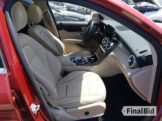 2016 Mercedes-Benz GLC 300