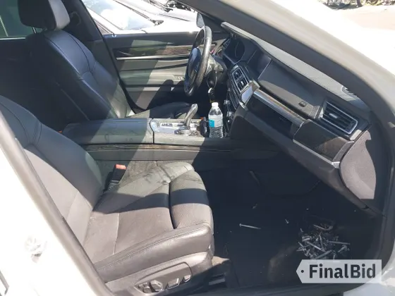 2014 BMW 7 Series 740i