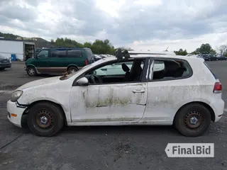2010 Volkswagen Golf