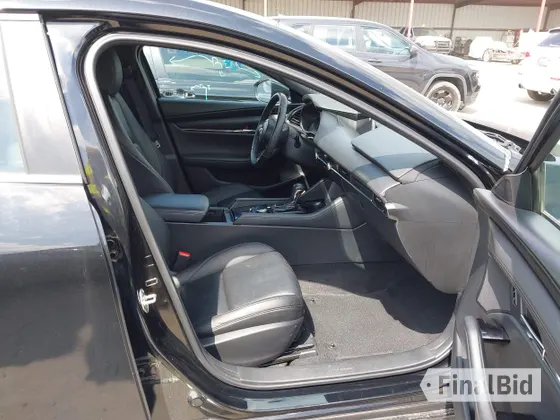2024 Mazda 3 S Preferred