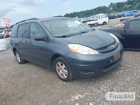 2009 Toyota Sienna LE