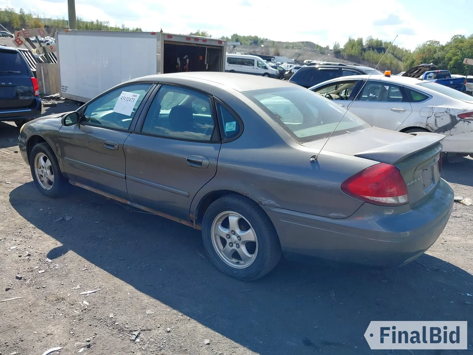 2004 Ford Taurus SES