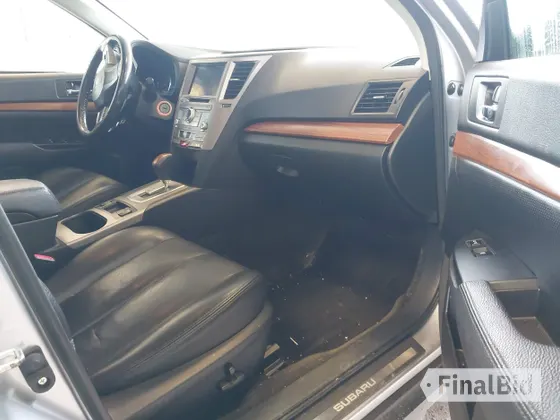 2013 Subaru Outback Limited