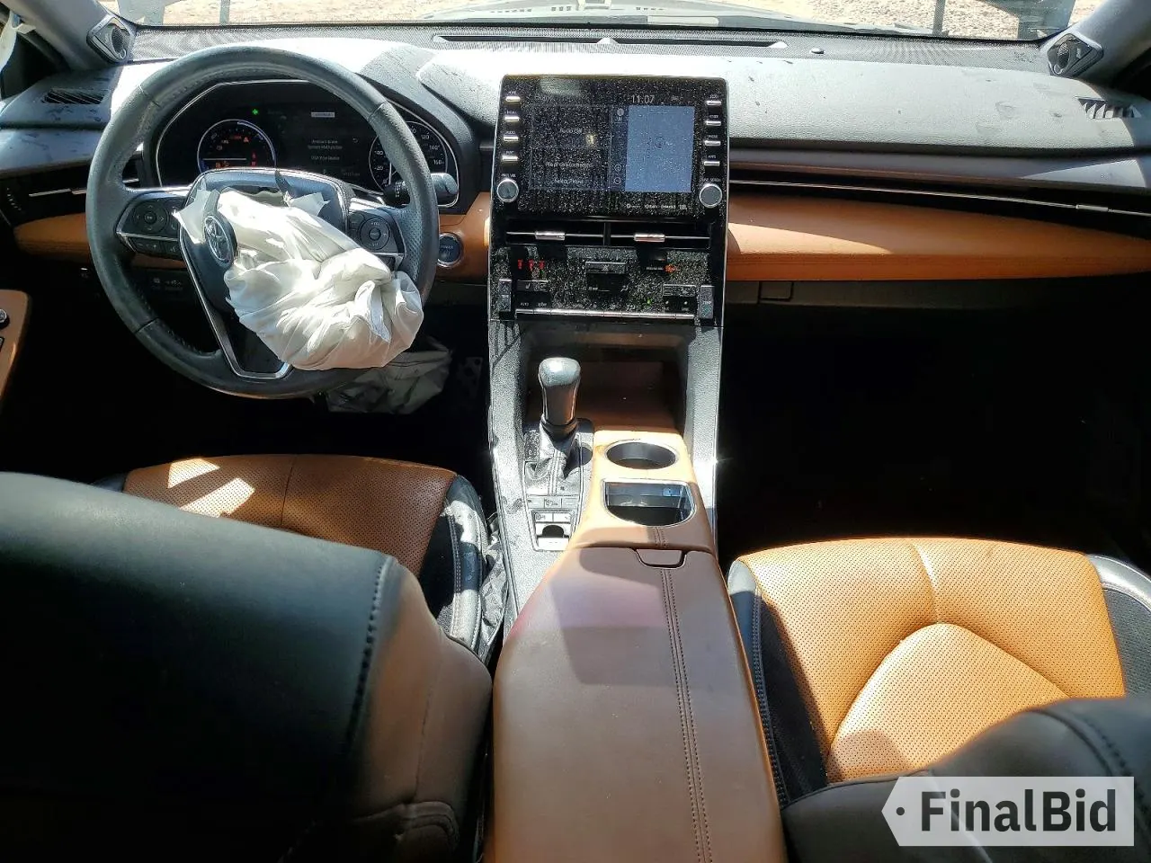 2021 Toyota Avalon Hybrid XSE