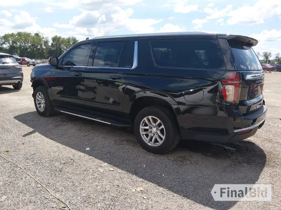 2022 Chevrolet Suburban LT