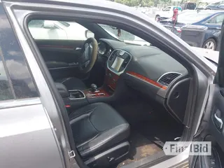 2013 Chrysler 300