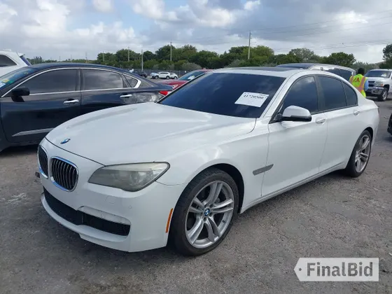 2014 BMW 7 Series 740i