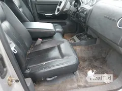 2006 Mitsubishi Raider LS