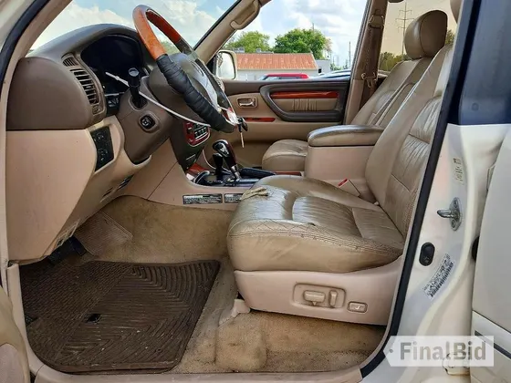 2000 Lexus LX 470