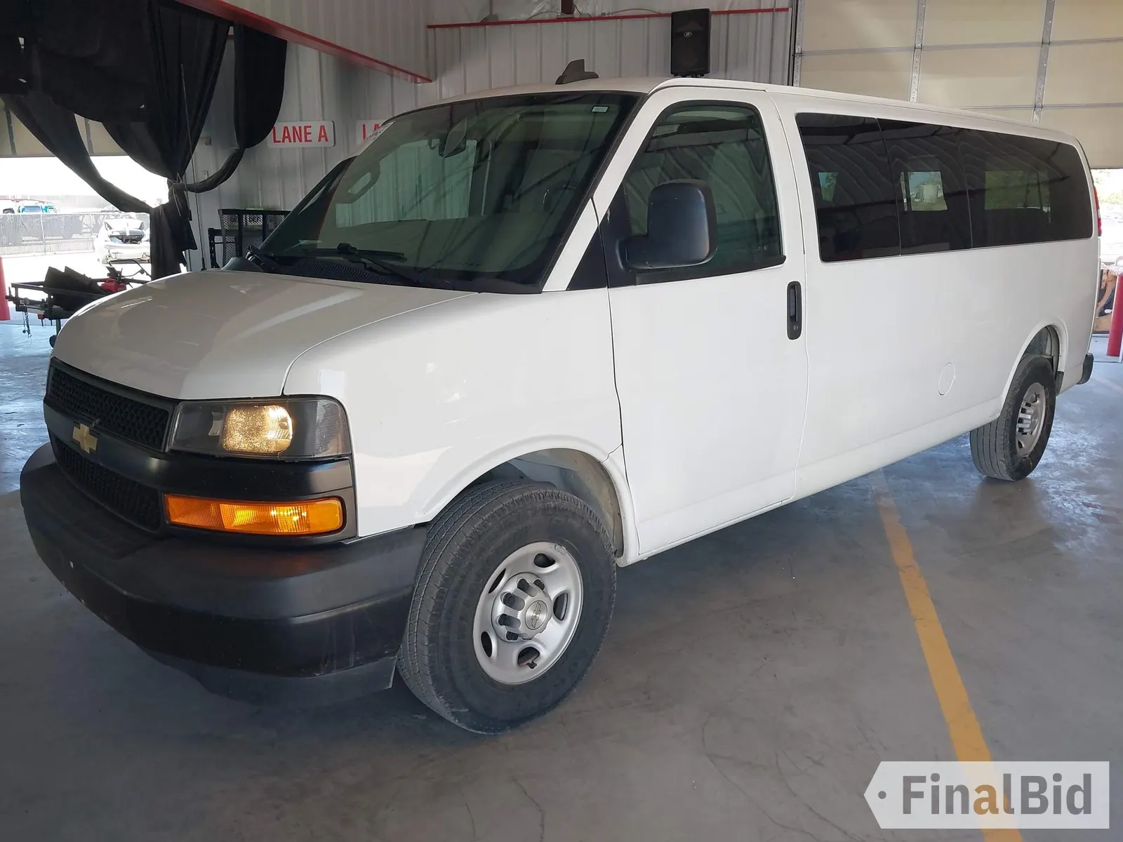 2020 Chevrolet Express Passenger LS