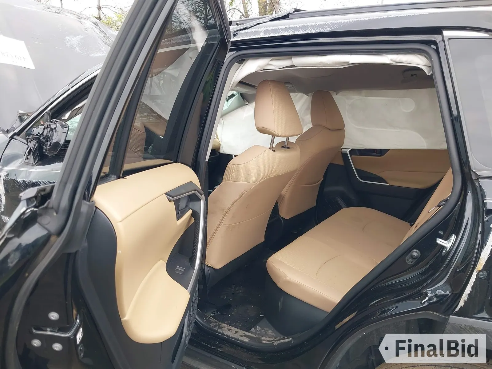 2020 Toyota RAV4 Hybrid LE
