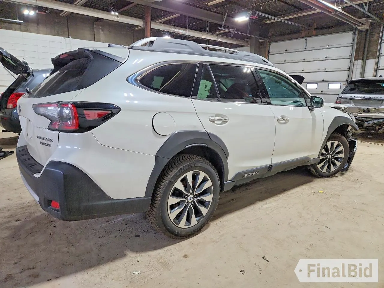 2023 Subaru Outback Touring