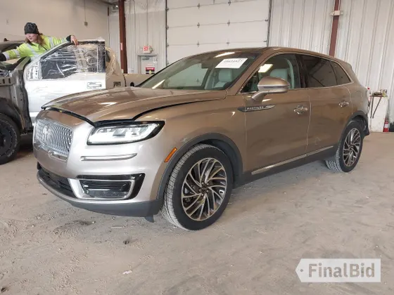 2019 Lincoln Nautilus Reserve