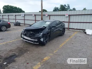 2025 Toyota Prius LE